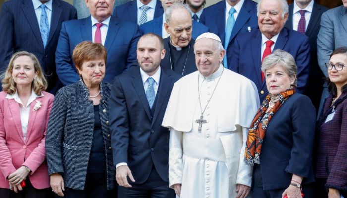 El Papa: Solidaridad y economía para la unión, no para la división